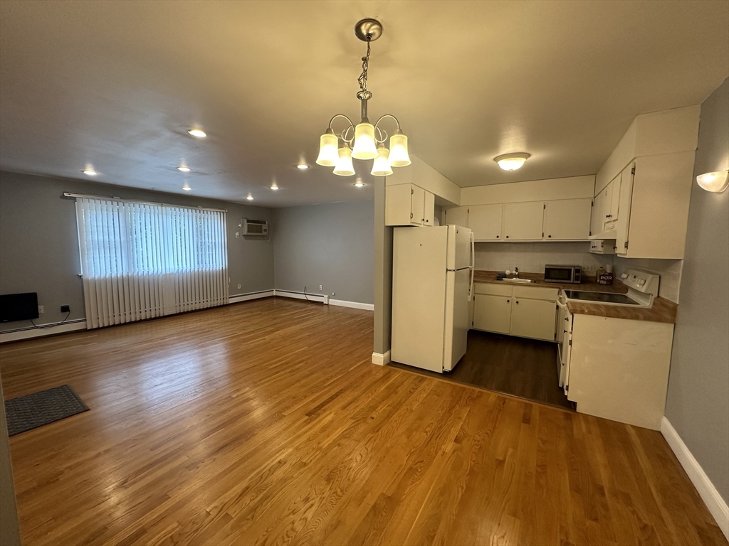 43 Jacqueline Rd #12, Waltham, MA Photo #5