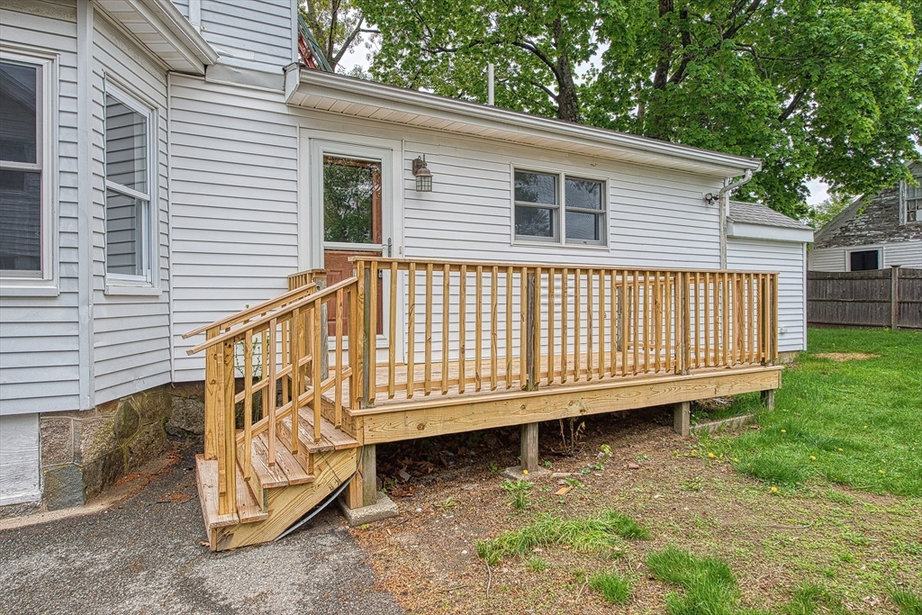 17 Cushing Ave