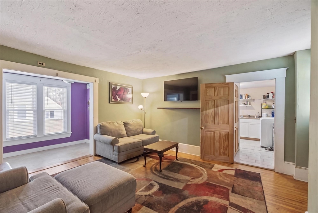 19 Main St, Shirley, MA Photo #18