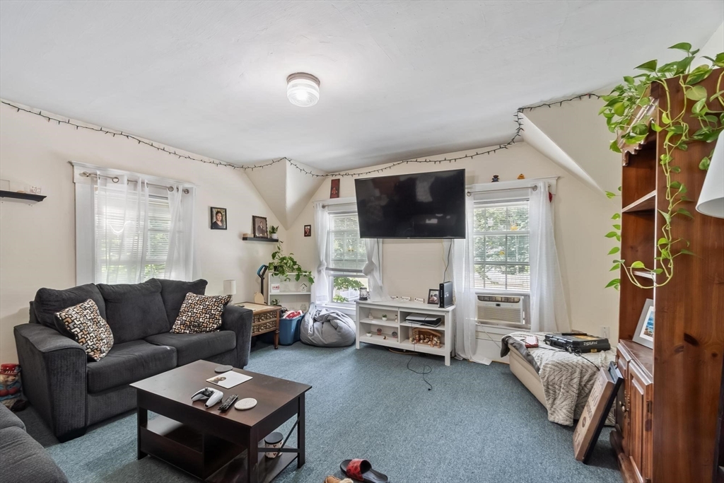 19 Main St, Shirley, MA Photo #32