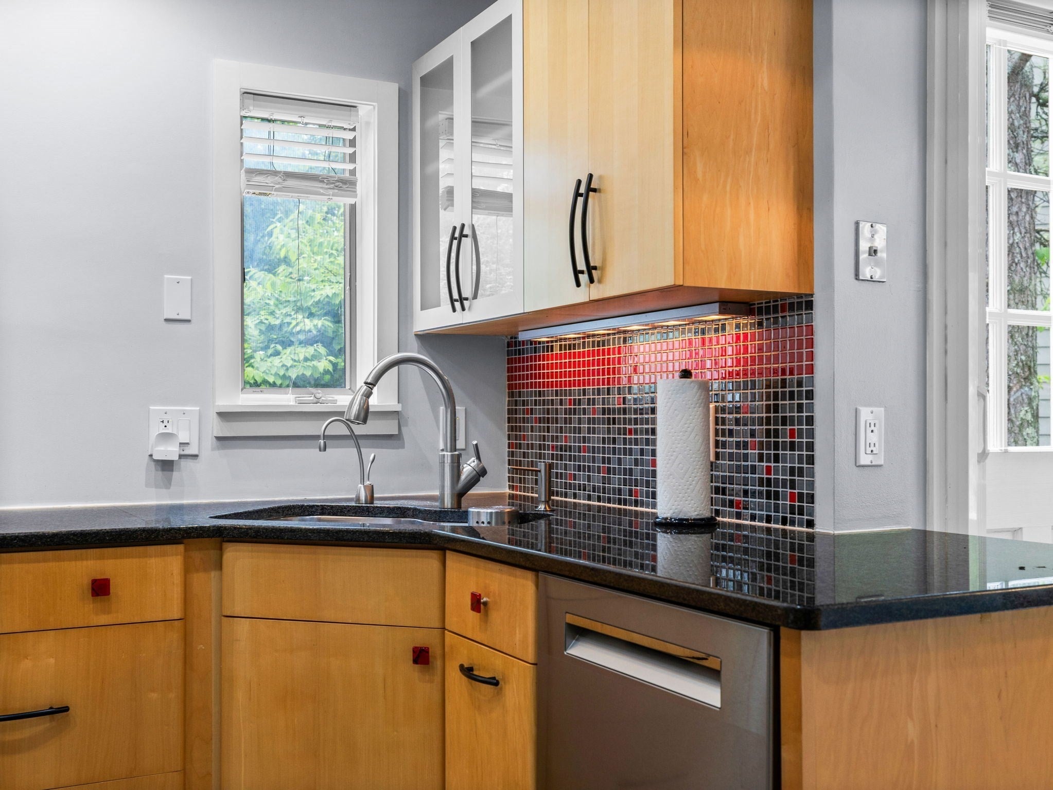 2 Benjamin Place #2, Brookline, MA, 2 Benjamin Place #2, Brookline, MA Photo #10