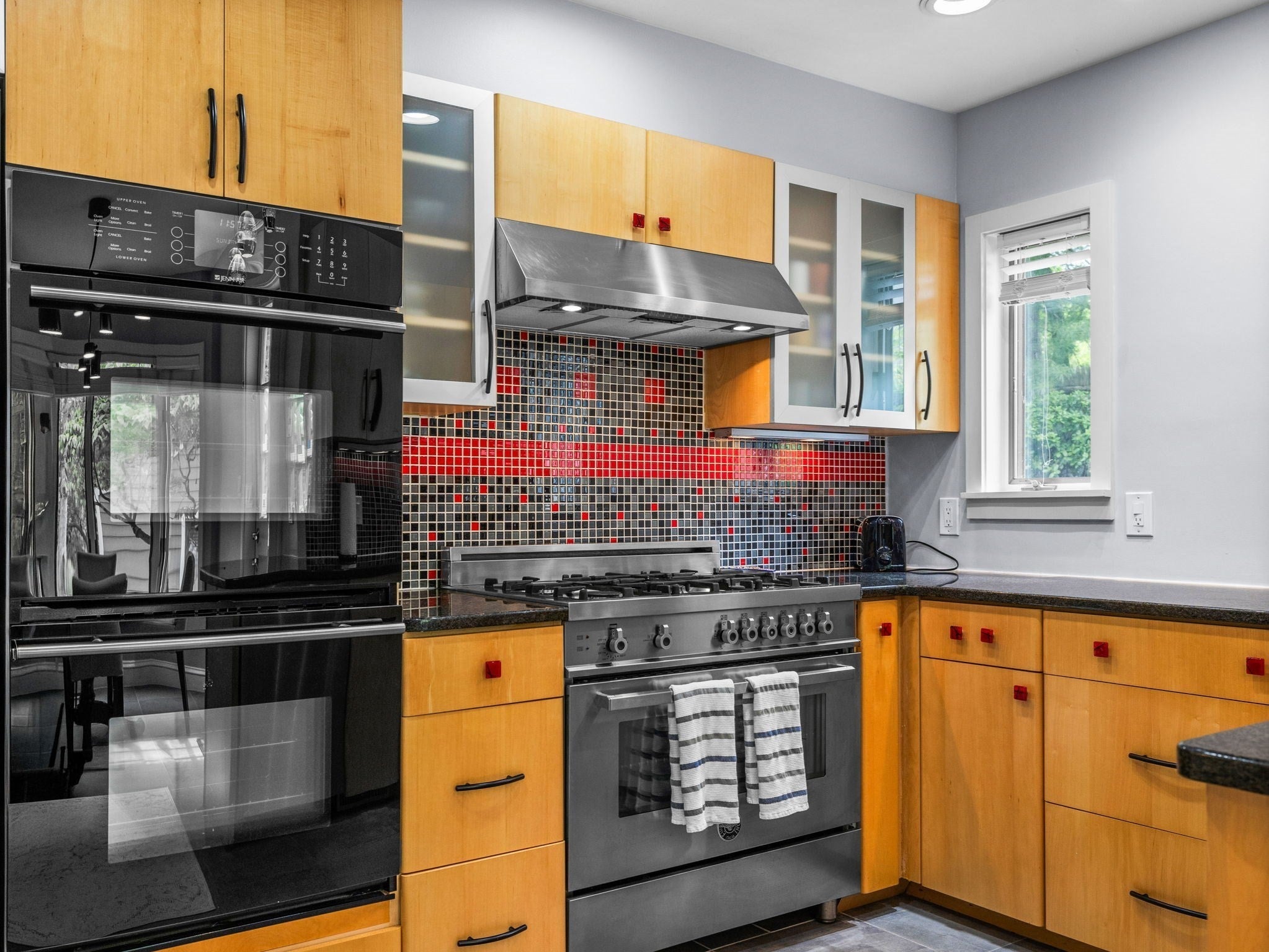 2 Benjamin Place #2, Brookline, MA, 2 Benjamin Place #2, Brookline, MA Photo #9