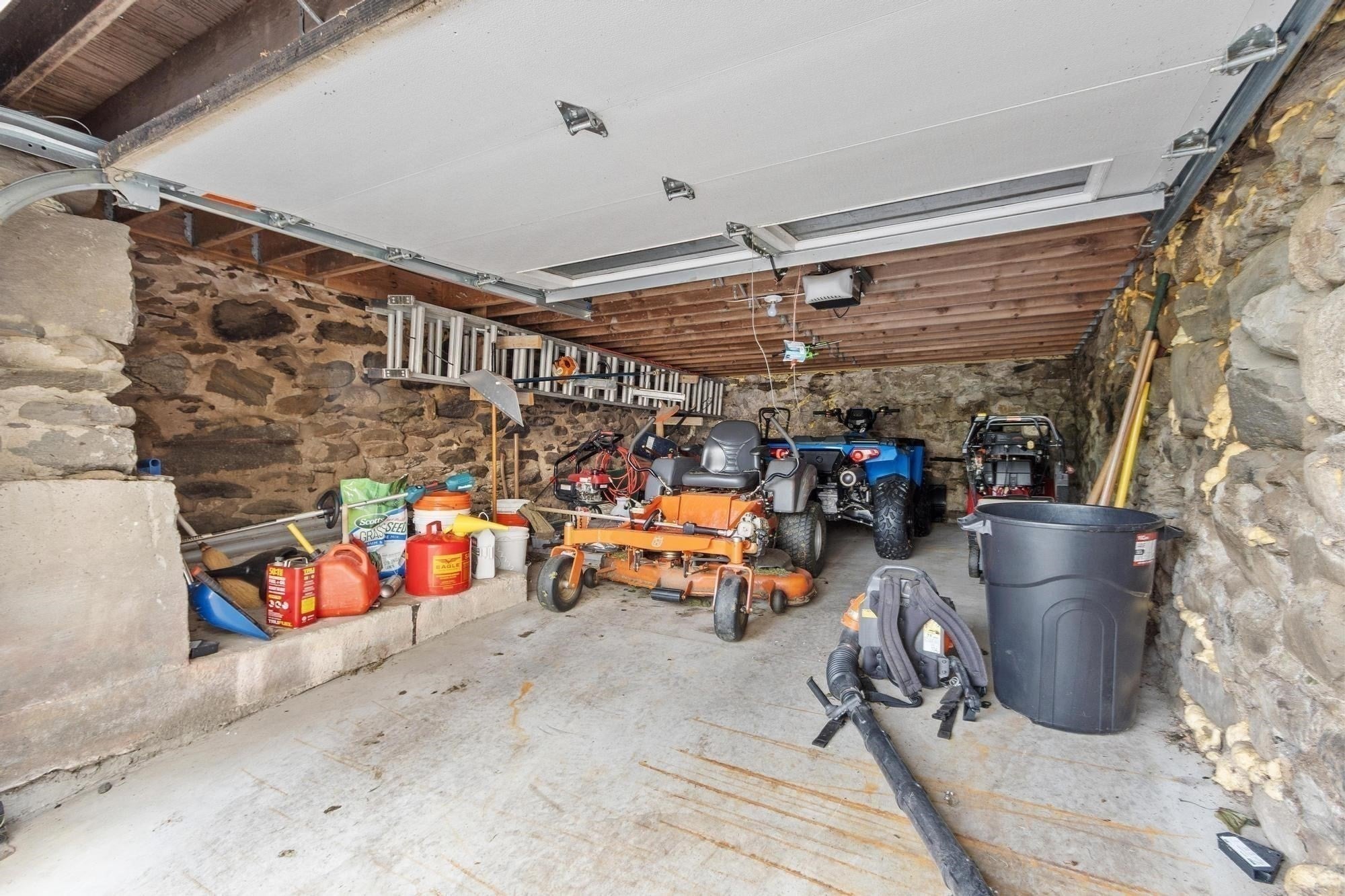 616 Prospect St, Leominster, MA, 616 Prospect St, Leominster, MA Photo #38