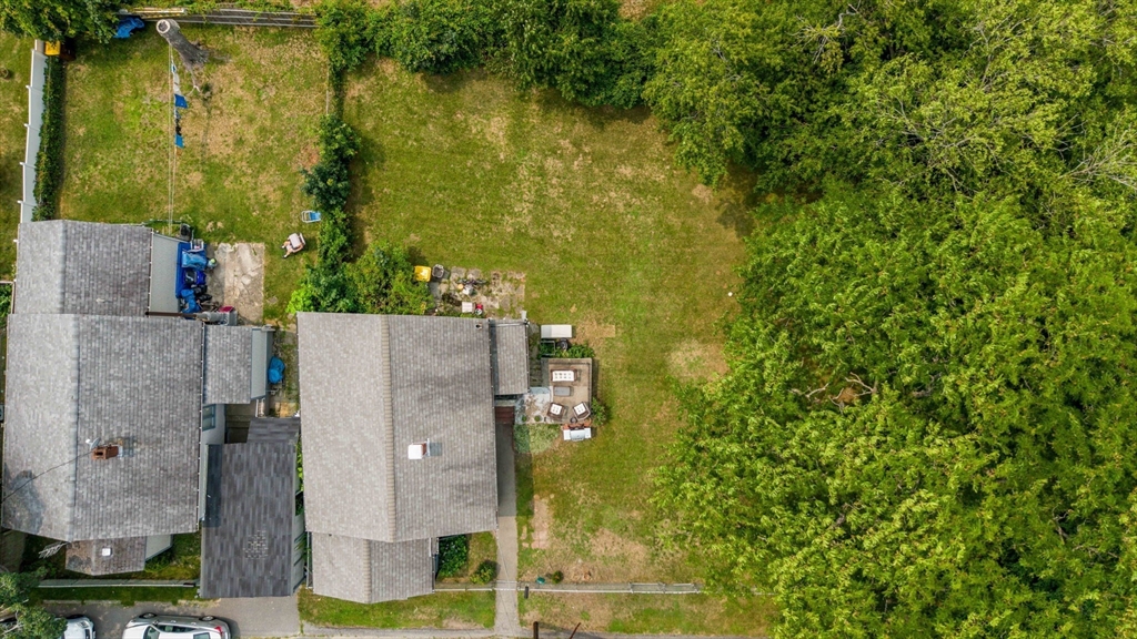 15 Sales St