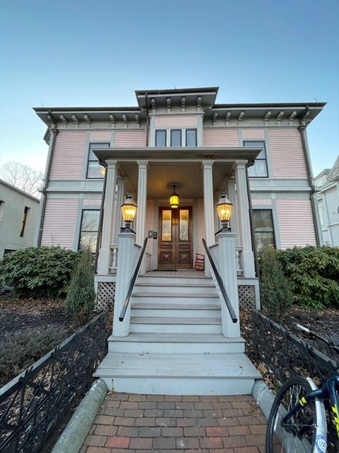 Photo of 124 Harvard St #8B, Brookline, MA 02446 (MLS # 73475770)