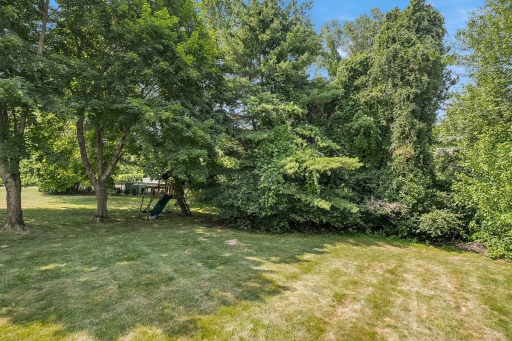 8 Flanagan Drive, Framingham, MA Photo #34