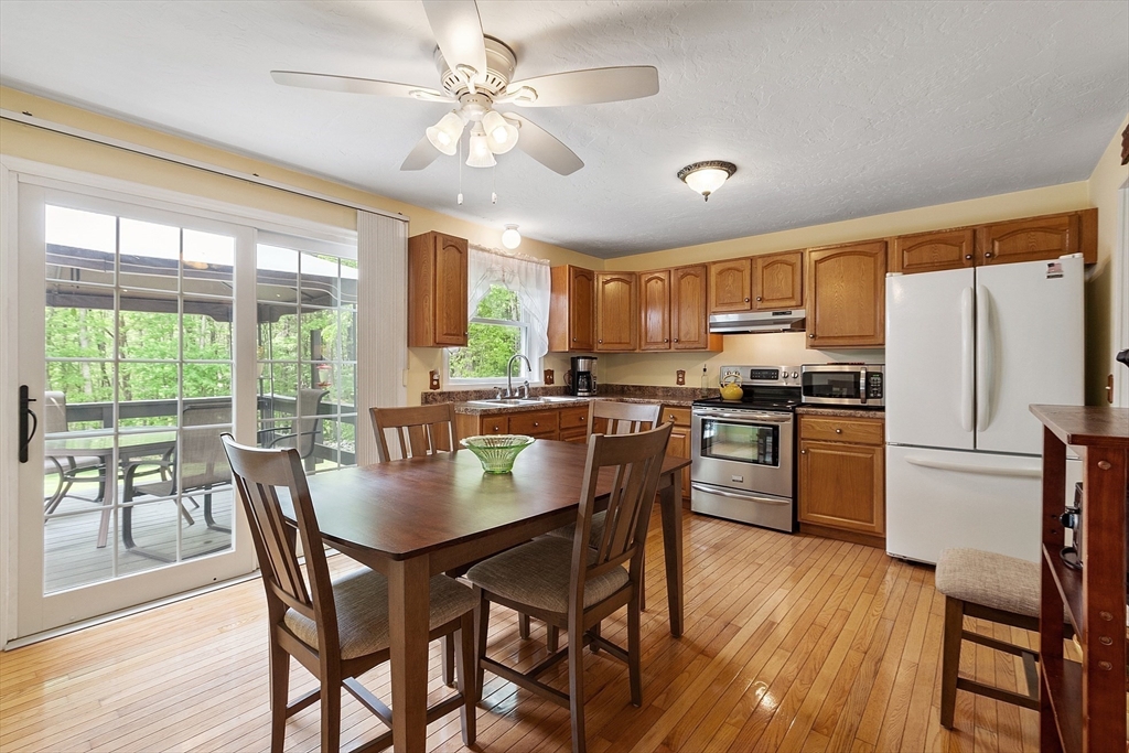 81 Number 6 Schoolhouse Rd