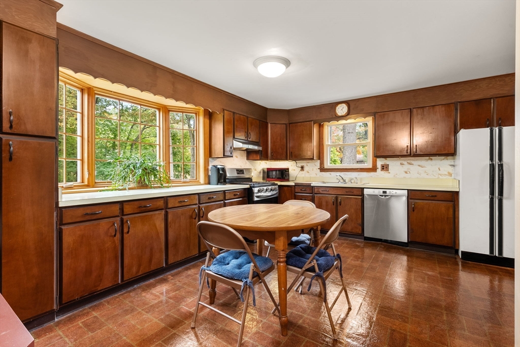 172 Valley View Drive