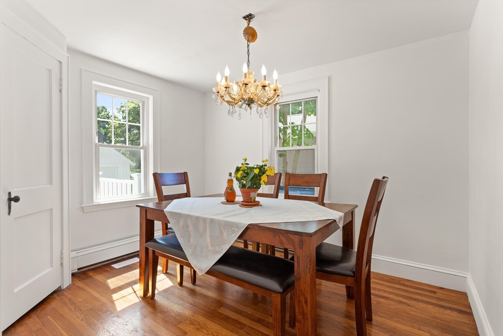 41 Edgeworth St