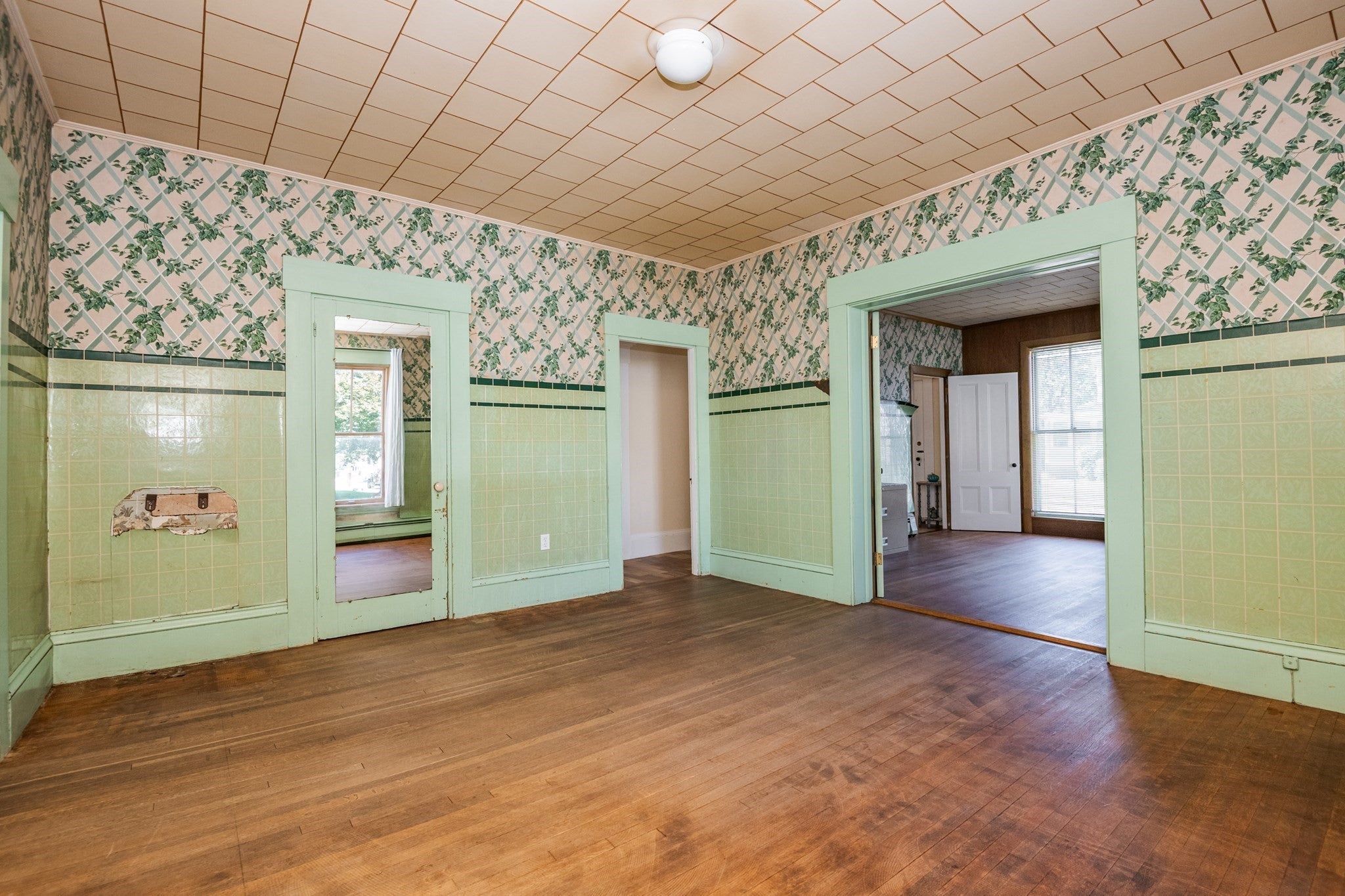 36 Warren Street, Stoneham, MA, 36 Warren Street, Stoneham, MA Photo #10