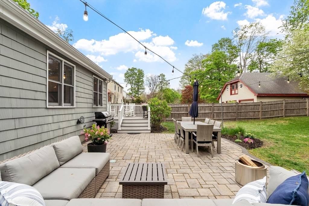 152 Oak Street, Reading, MA Photo #34