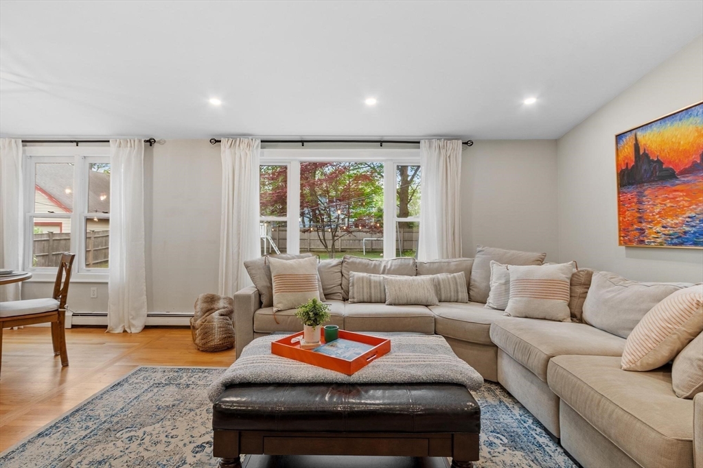 152 Oak Street, Reading, MA Photo #6