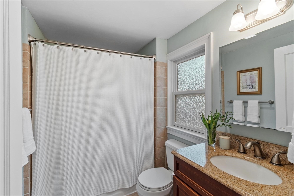152 Oak Street, Reading, MA Photo #33