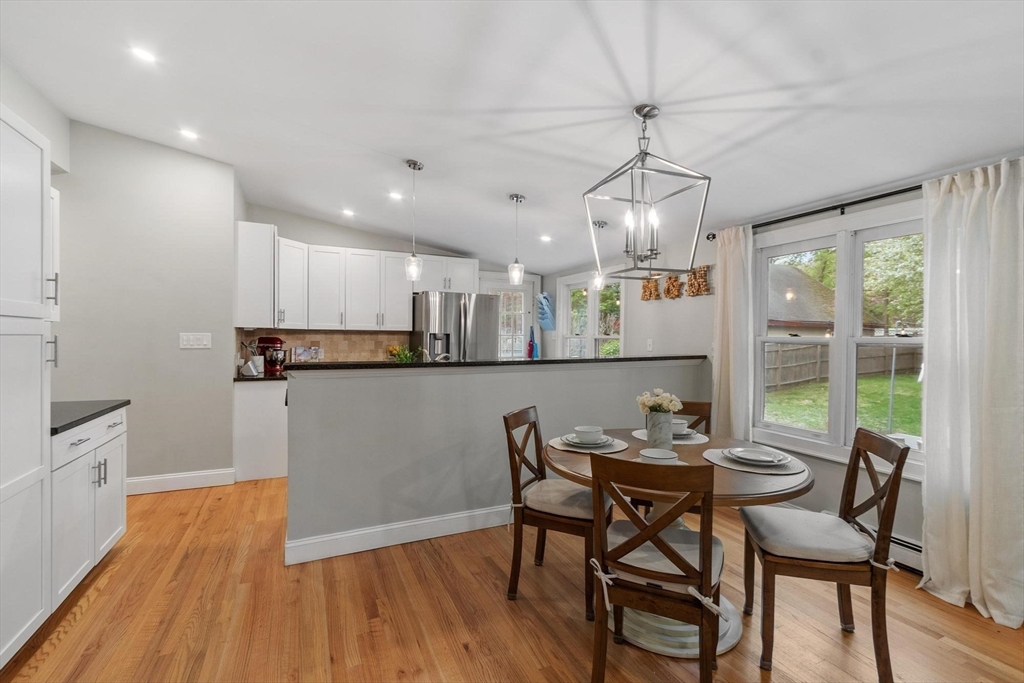 152 Oak Street, Reading, MA Photo #8