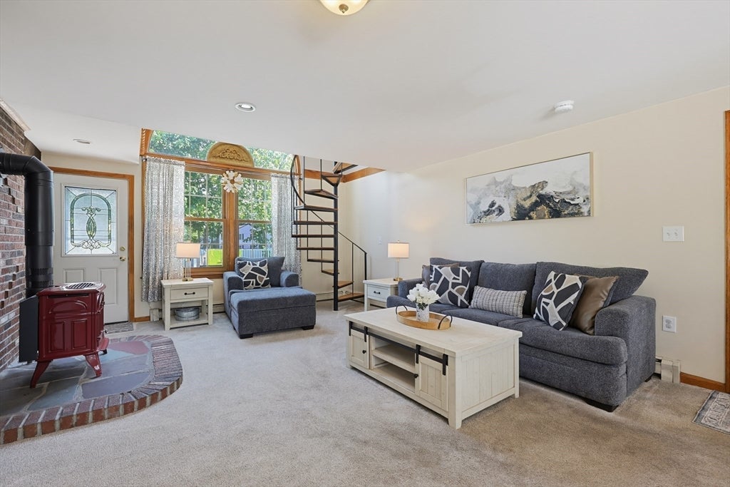 407 Ralph Talbot St, Weymouth, MA, 407 Ralph Talbot St, Weymouth, MA Photo #2