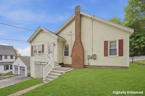 8 Grace Ct Gardner MA 01440