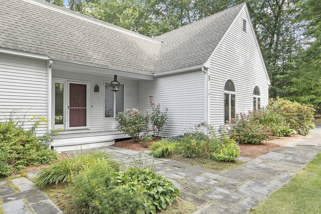 22 Kettle Hole Road