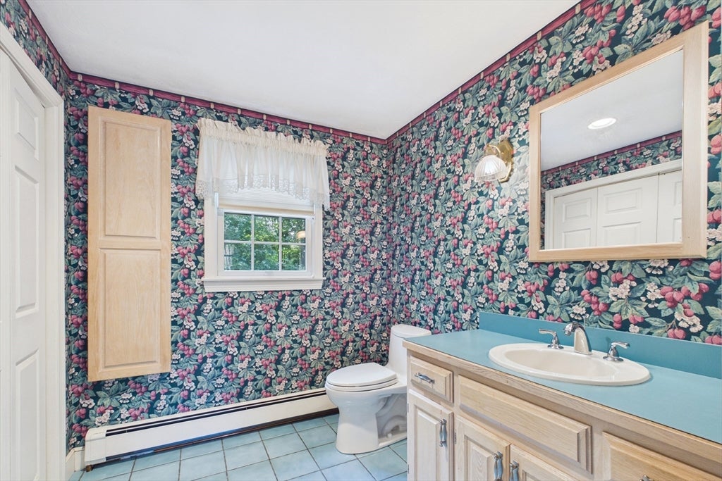 45 Boxwood Lane, Bridgewater, MA, 45 Boxwood Lane, Bridgewater, MA Photo #9