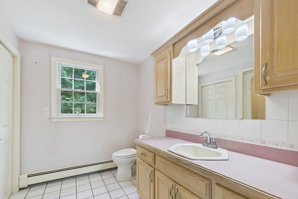 45 Boxwood Lane, Bridgewater, MA, 45 Boxwood Lane, Bridgewater, MA Photo #23