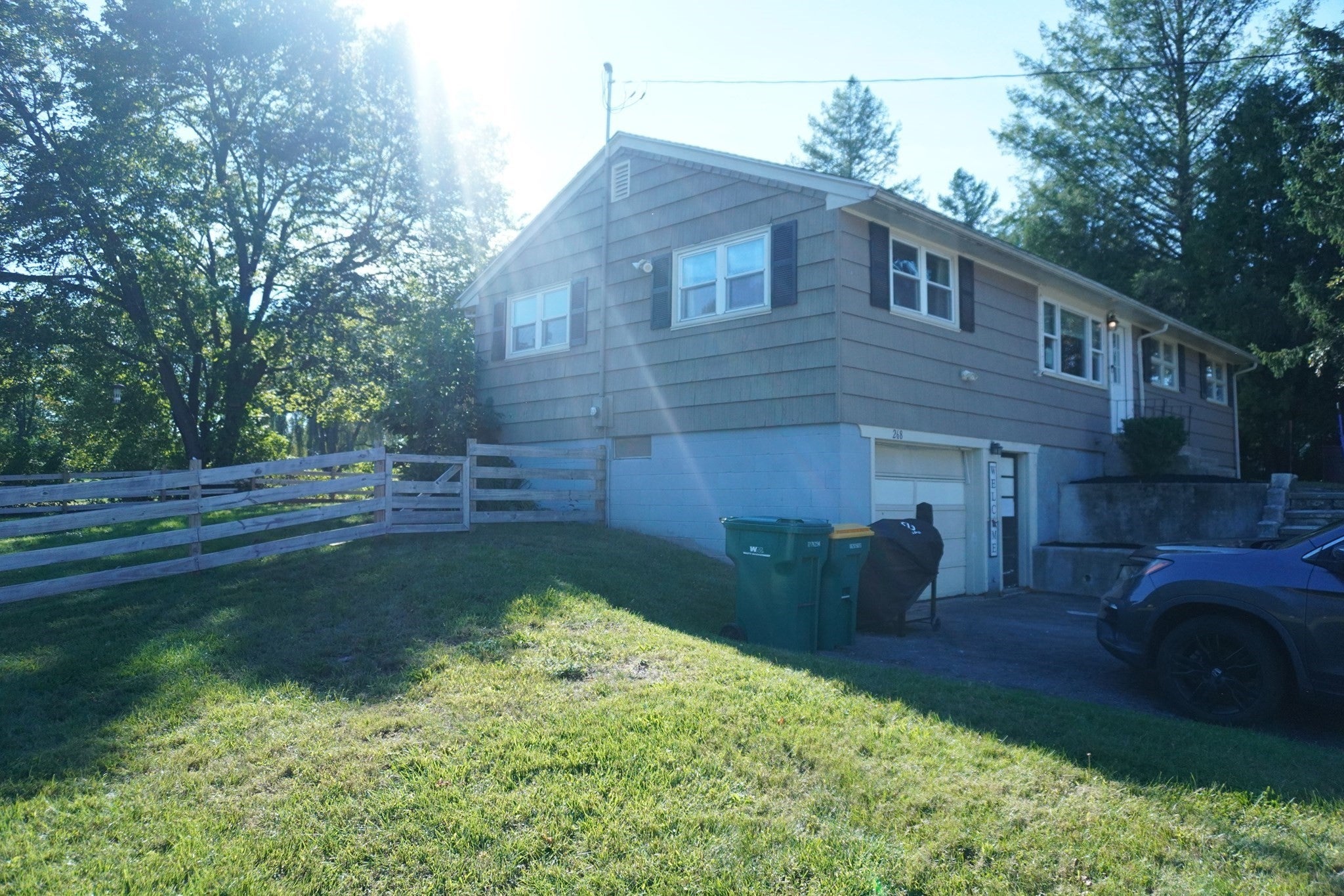 268 Sterling St, Lancaster, MA Photo #1