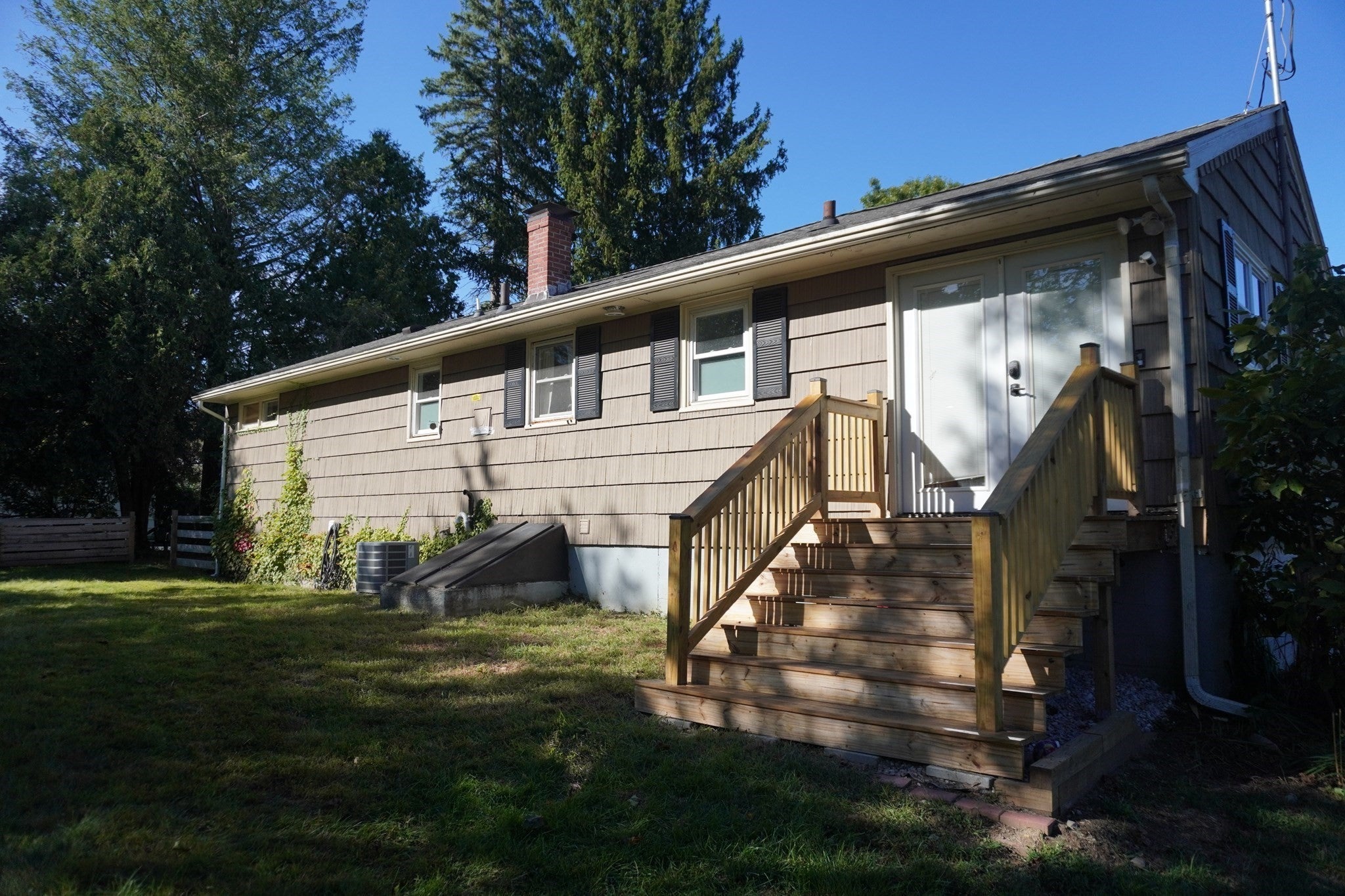 268 Sterling St, Lancaster, MA Photo #6