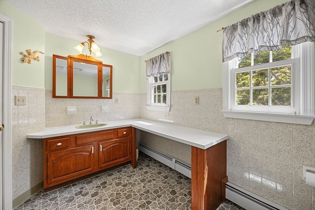 60 Main Rd, Westhampton, MA, 60 Main Rd, Westhampton, MA Photo #21