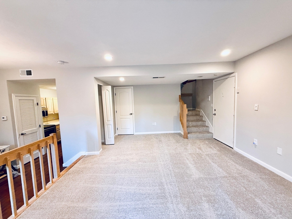 200 Falls Blvd A105