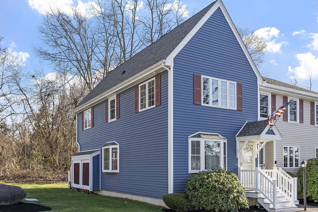 51 Fox Meadow Rd A