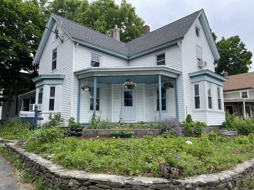 42 Vine Street