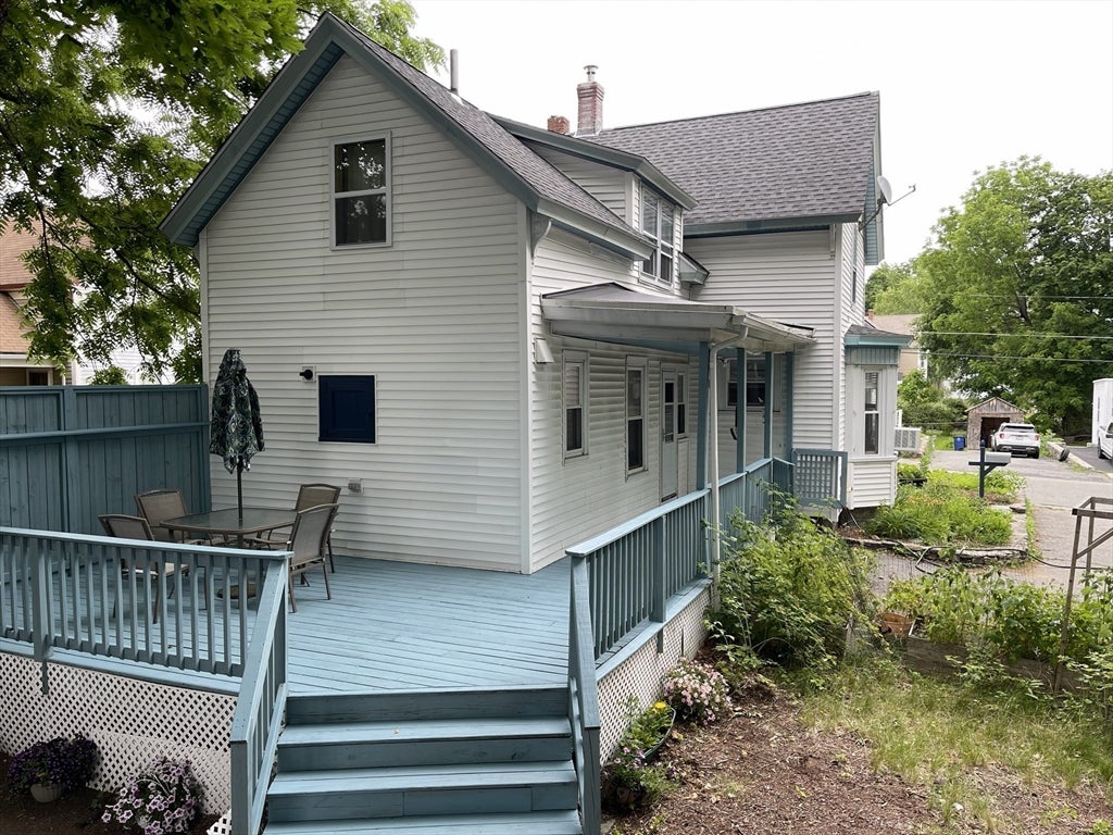 42 Vine Street