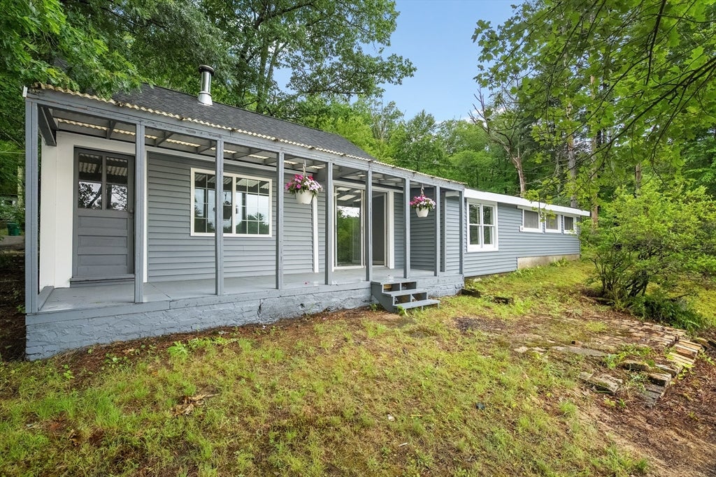 24 Cote Ln