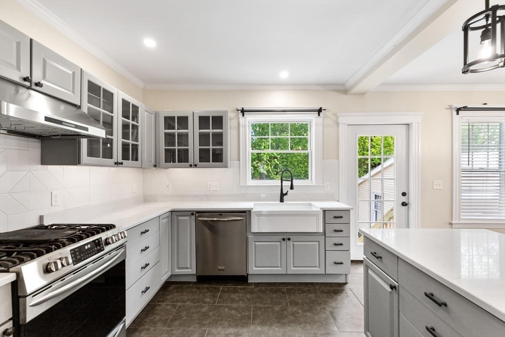 19 Brooklawn Terrace, Lynn, MA Photo #19