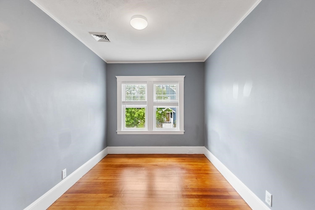 19 Brooklawn Terrace, Lynn, MA Photo #28