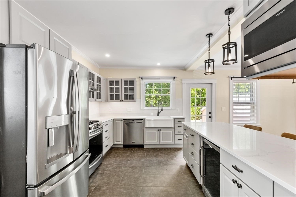 19 Brooklawn Terrace, Lynn, MA Photo #21