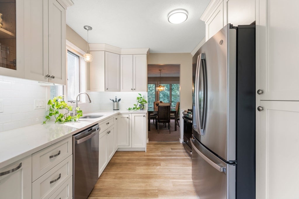 70 Cannon Forge Drive #70, Foxboro, MA, 70 Cannon Forge Drive #70, Foxboro, MA Photo #8
