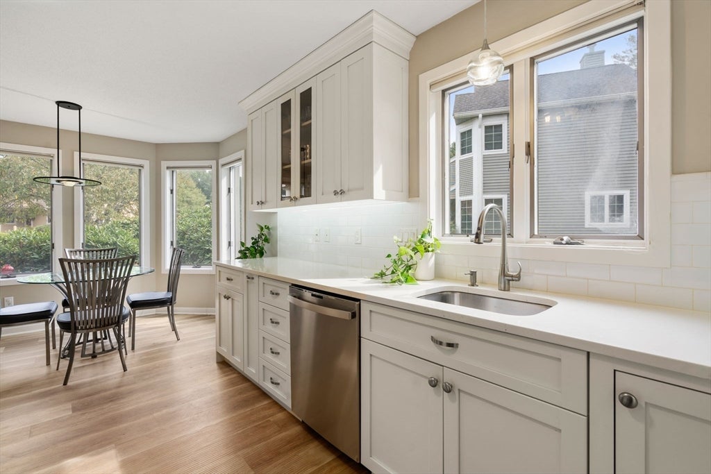 70 Cannon Forge Drive #70, Foxboro, MA, 70 Cannon Forge Drive #70, Foxboro, MA Photo #6