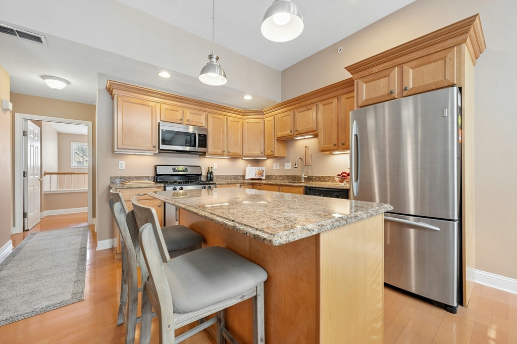 645 Devenwood Way 645