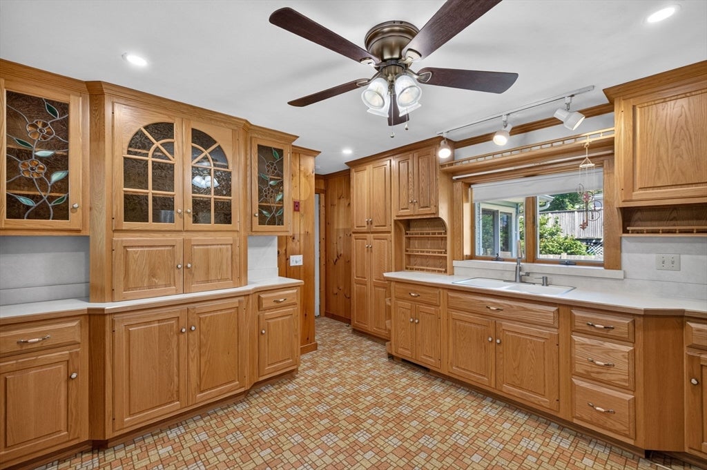 1 Vincent St, Middleboro, MA, 1 Vincent St, Middleboro, MA Photo #16
