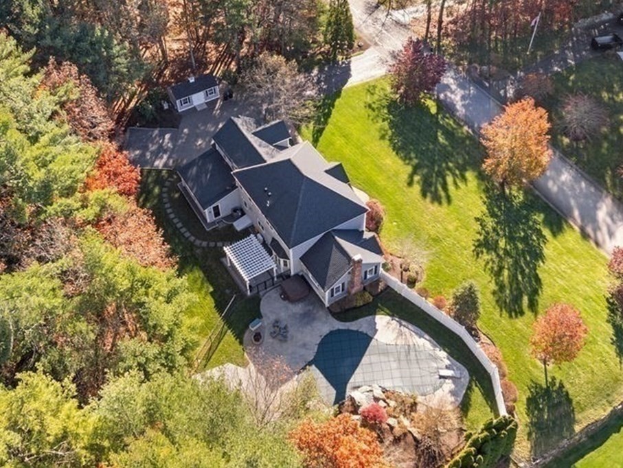 12 Meeting House Rd.