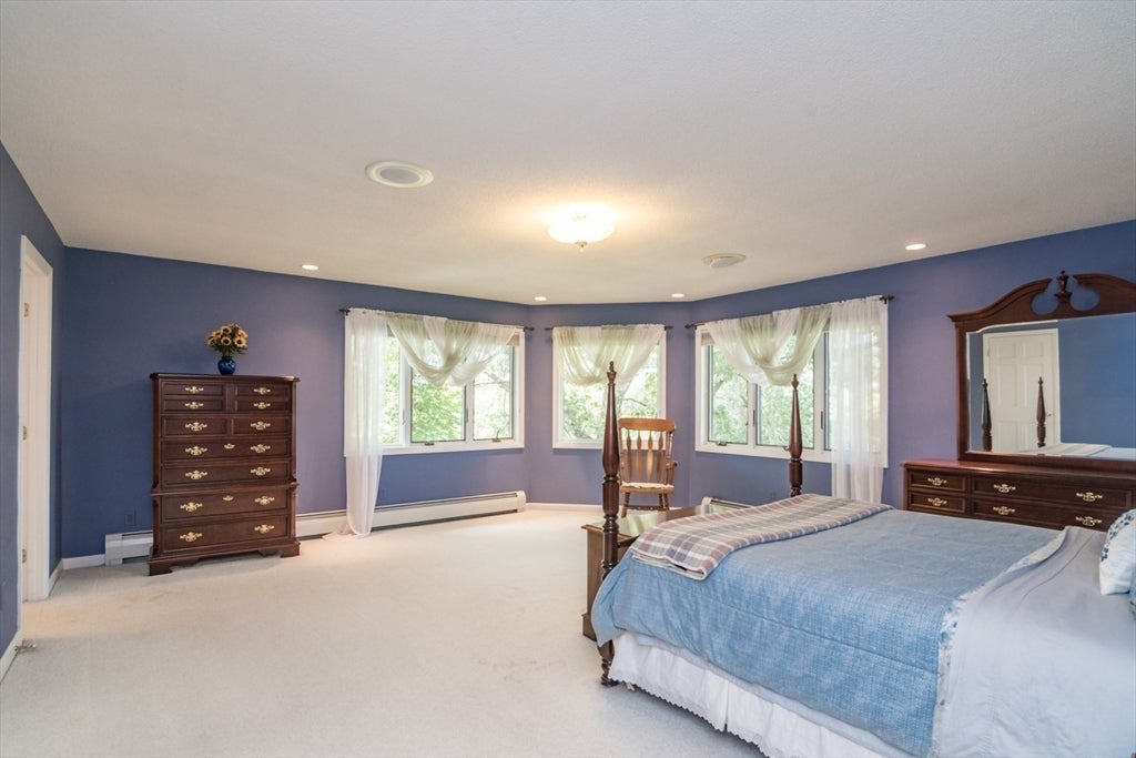 82 Mountain View Dr, Belchertown, MA, 82 Mountain View Dr, Belchertown, MA Photo #33