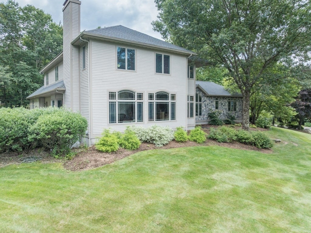 82 Mountain View Dr, Belchertown, MA, 82 Mountain View Dr, Belchertown, MA Photo #5