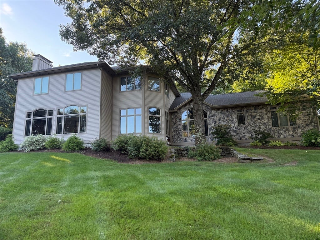 82 Mountain View Dr, Belchertown, MA, 82 Mountain View Dr, Belchertown, MA Photo #2