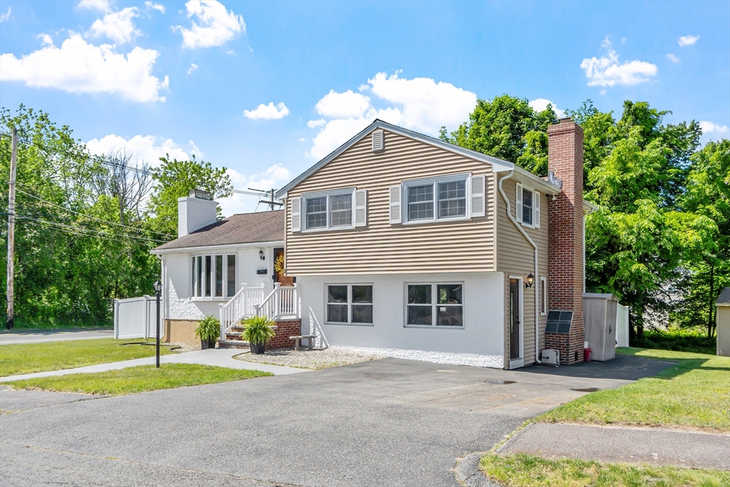 2 Appleton Rd
