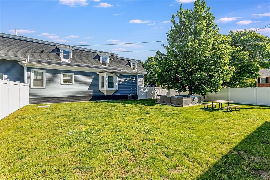 13 Putnam St #2, Danvers, MA Photo #24