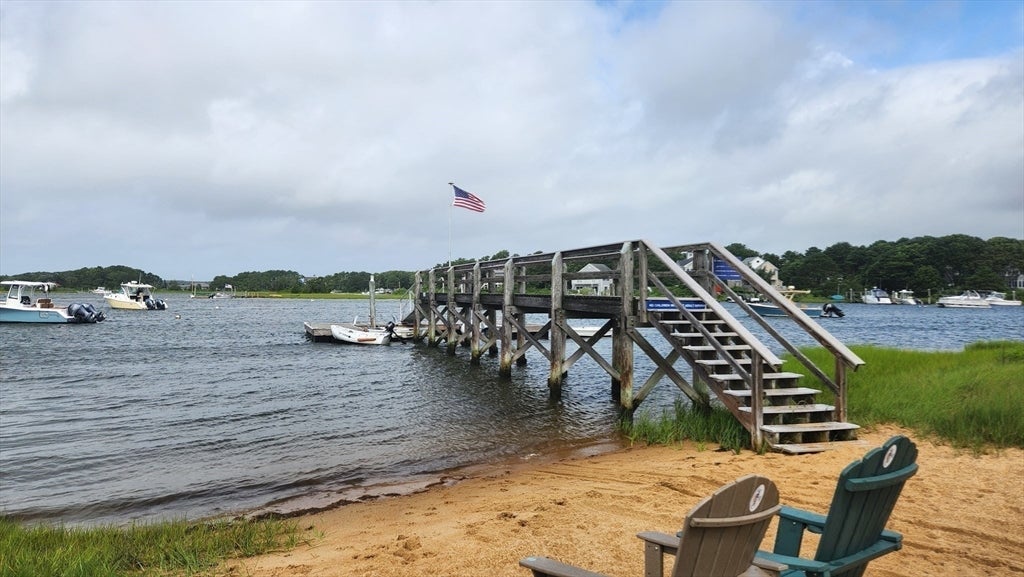 131 Whippoorwill Cir, Mashpee, MA Photo #20