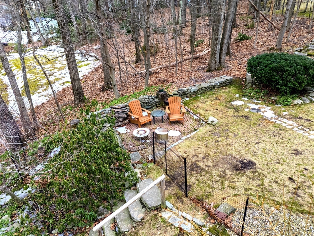 30 Valley Hill Dr