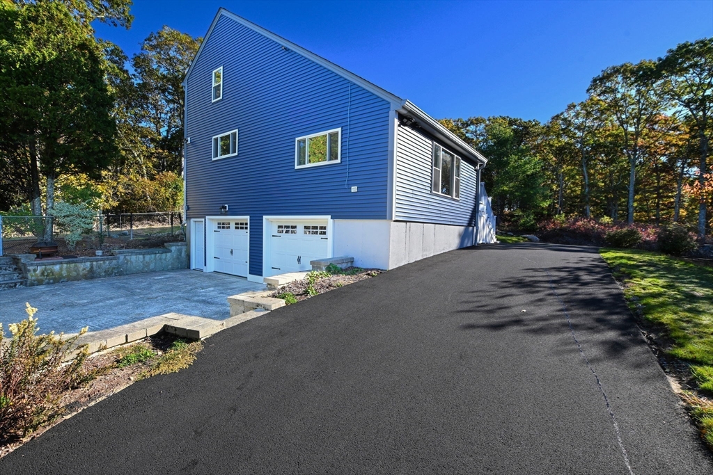 695 - 0 Thomas B Landers