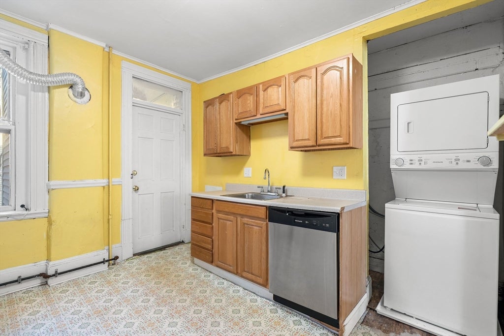 26 Parkway Road, Brookline, MA Photo #25