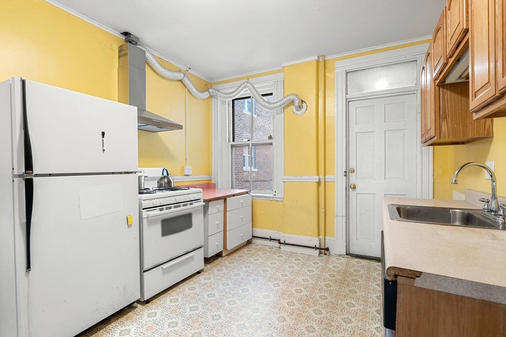 26 Parkway Road, Brookline, MA Photo #26