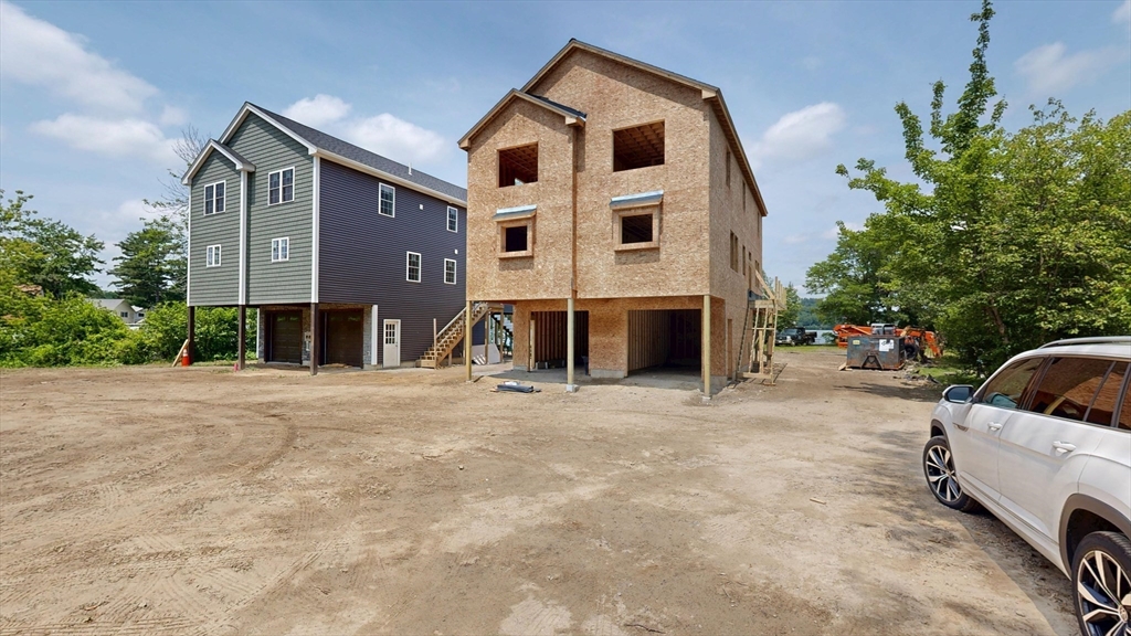 40 Hastings Avenue